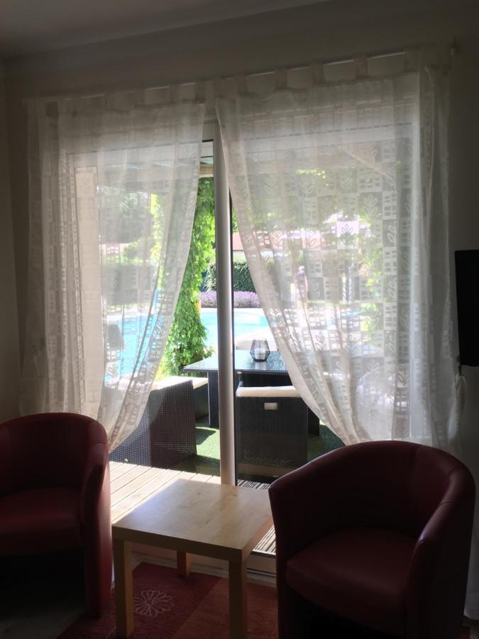 La Chambre Des Amis Parthenay Ngoại thất bức ảnh